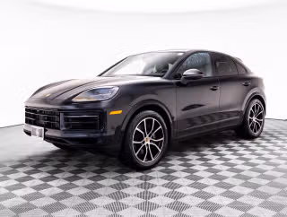 2025 Porsche Cayenne -'s photo