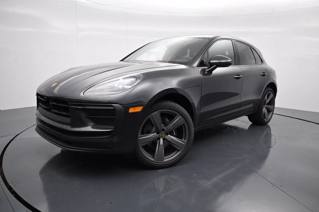 2026 Porsche Macan