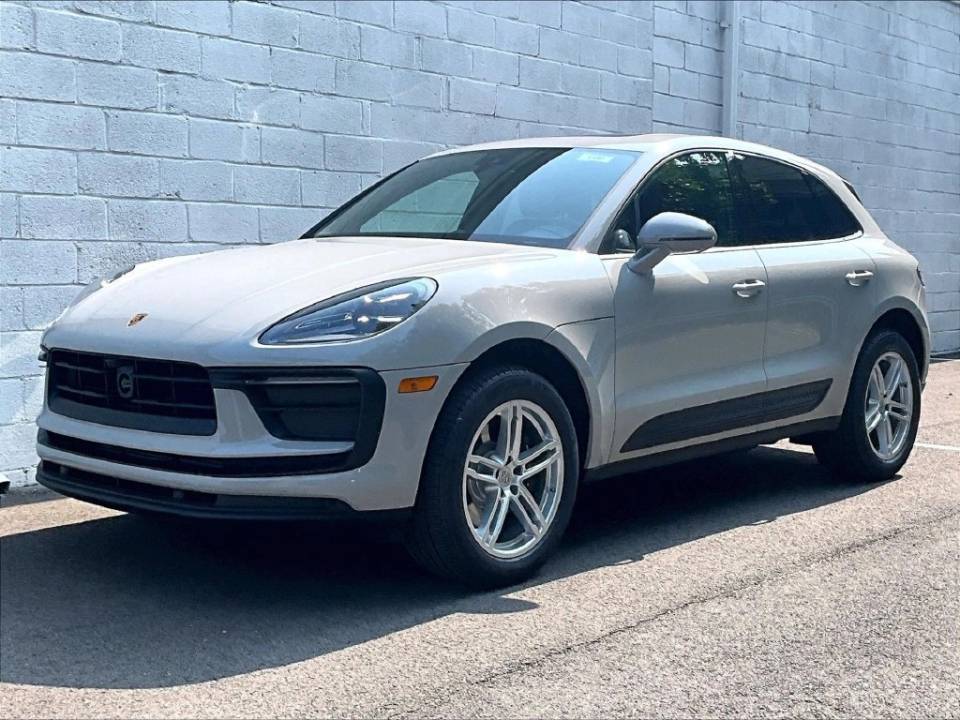 2026 Porsche Macan