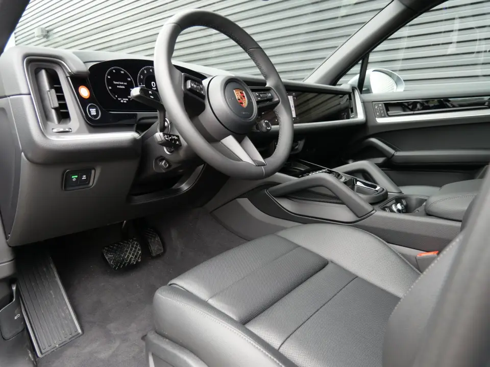 2026 Porsche Cayenne Base - Photo 31