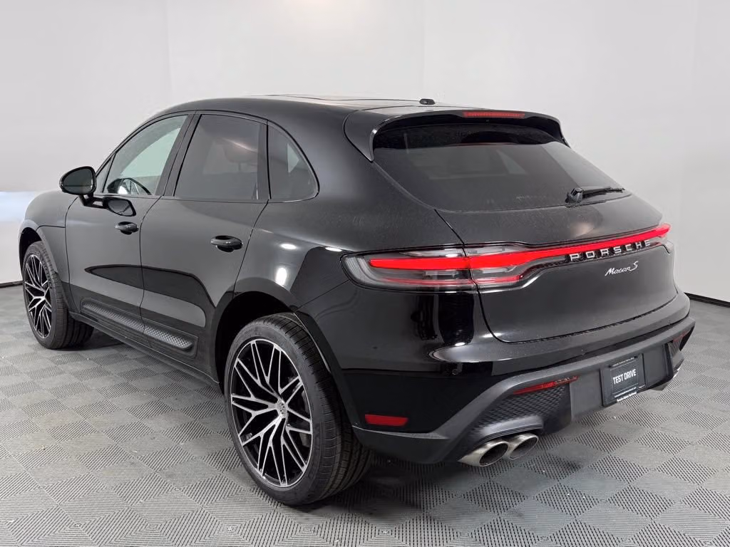 2026 Porsche Macan S - Photo 20