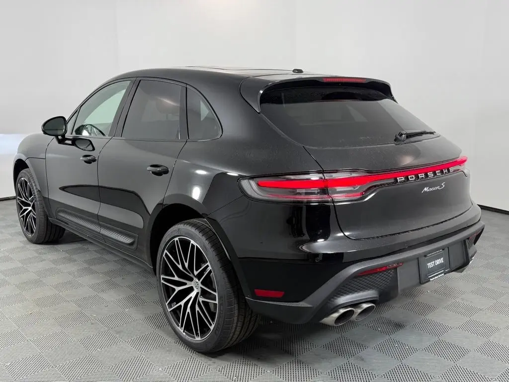 2026 Porsche Macan S - Photo 24