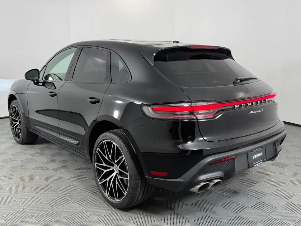 2026 Porsche Macan S - Photo 23