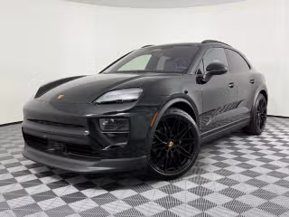 2025 Porsche Macan