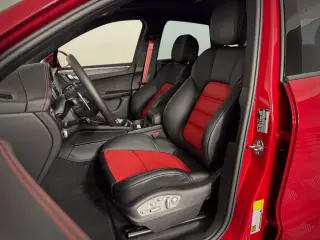 2026 Porsche Macan GTS - Photo 37