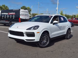 2021 Porsche Cayenne -'s photo
