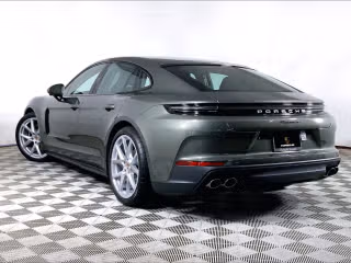 2026 Porsche Panamera Base - Photo 17