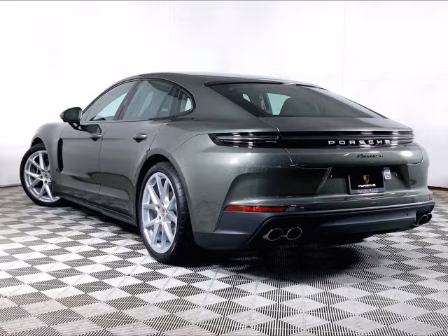 2026 Porsche Panamera Base - Photo 18