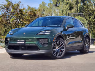 2025 Porsche Macan