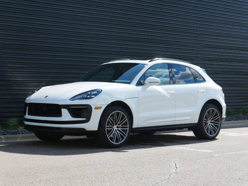 2026 Porsche Macan