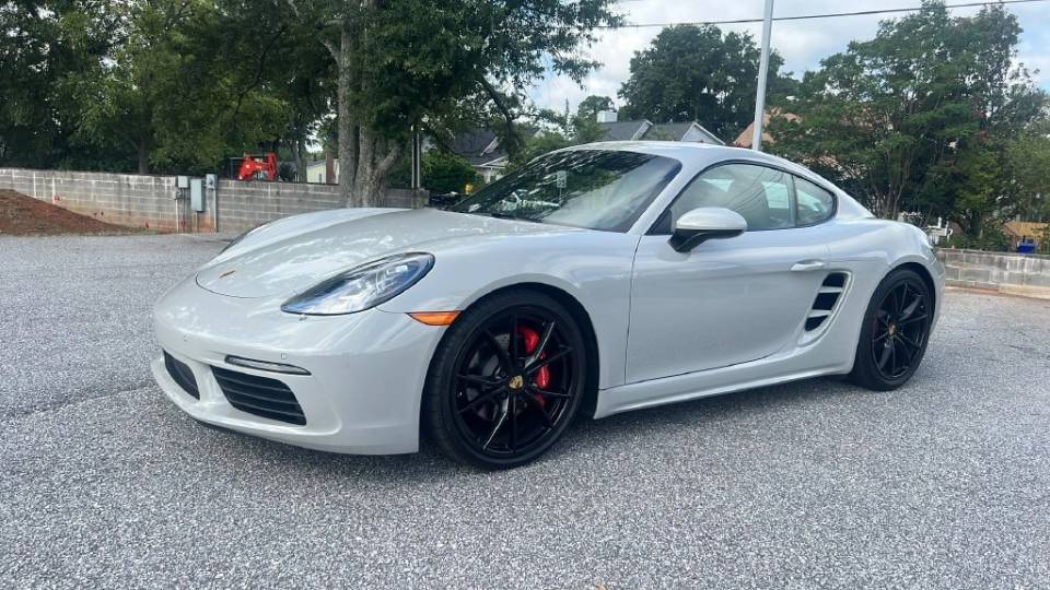 2025 Porsche 718