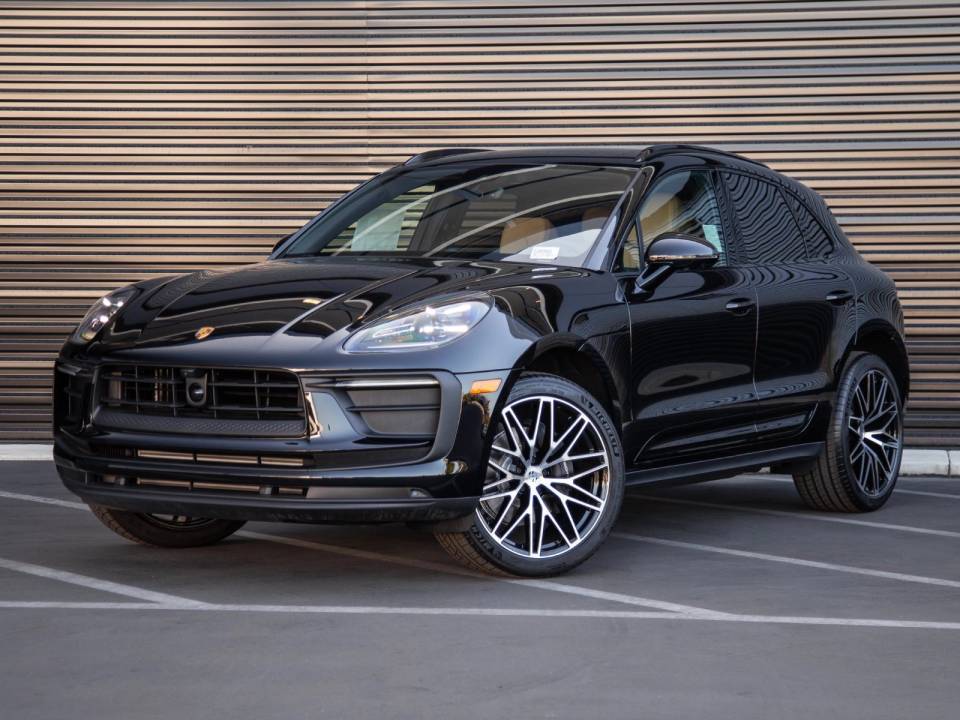 2026 Porsche Macan