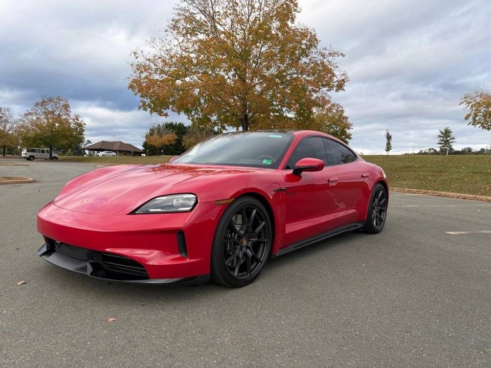 2025 Porsche Taycan