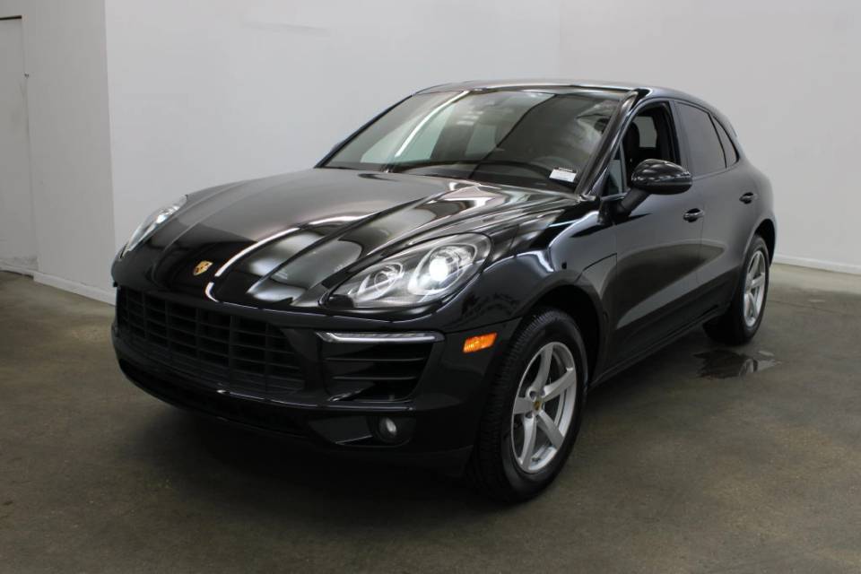 2018 Porsche Macan Base