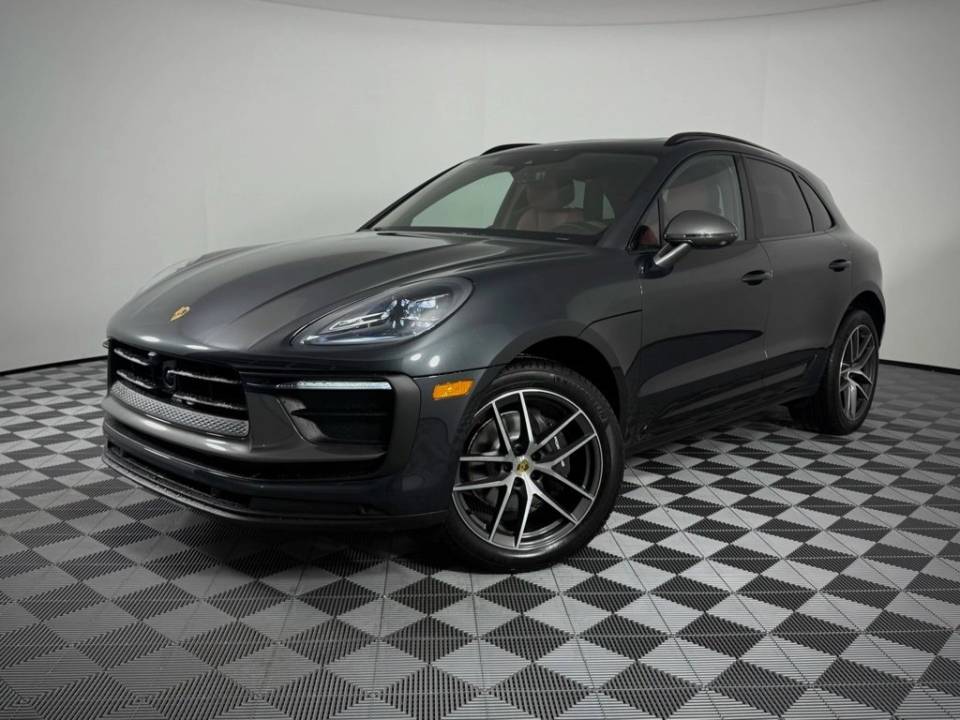 2026 Porsche Macan T