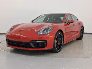 2023 Porsche Panamera 4S's photo