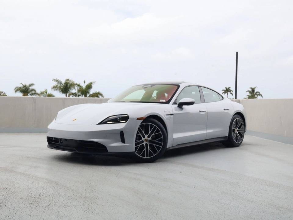 2026 Porsche Taycan