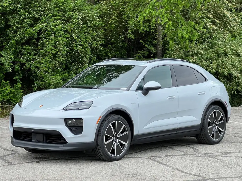 2026 Porsche Macan Base - Photo 7