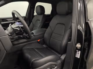 2026 Porsche Cayenne Base - Photo 33