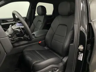 2026 Porsche Cayenne Base - Photo 37