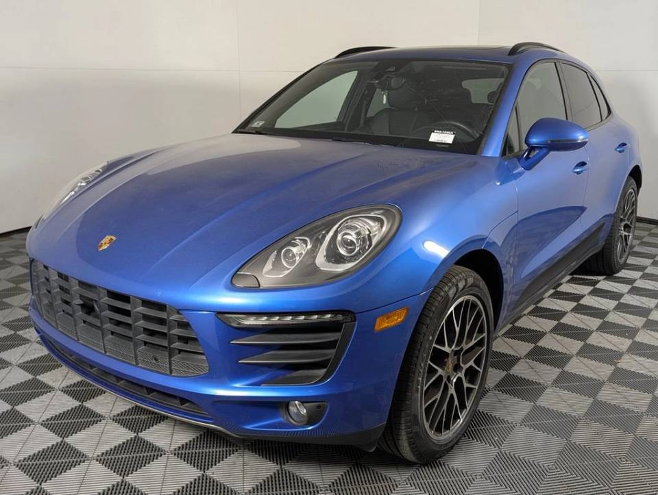 2018 Porsche Macan Sport Edition