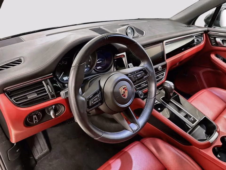 2025 Porsche Macan Base - Photo 27