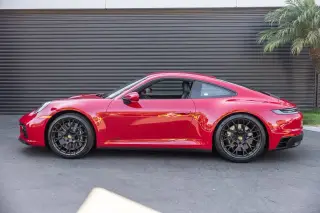 2024 Porsche 911 GTS - Photo 13