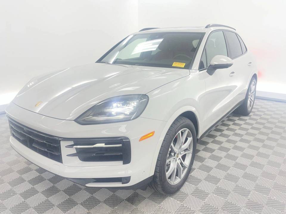 2024 Porsche Cayenne S