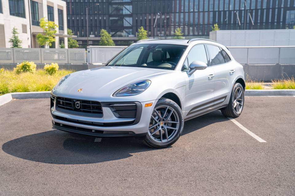 2026 Porsche Macan
