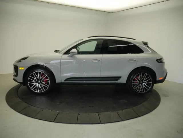 2026 Porsche Macan S - Photo 14