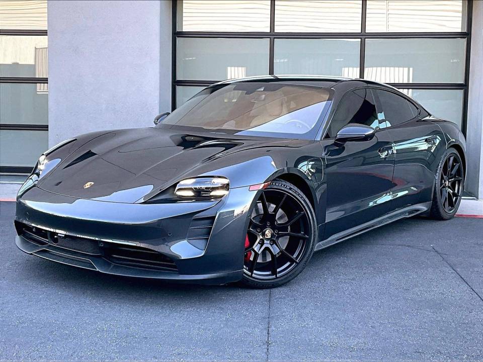 2023 Porsche Taycan