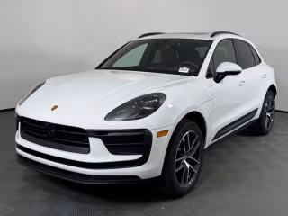2026 Porsche Macan -'s photo