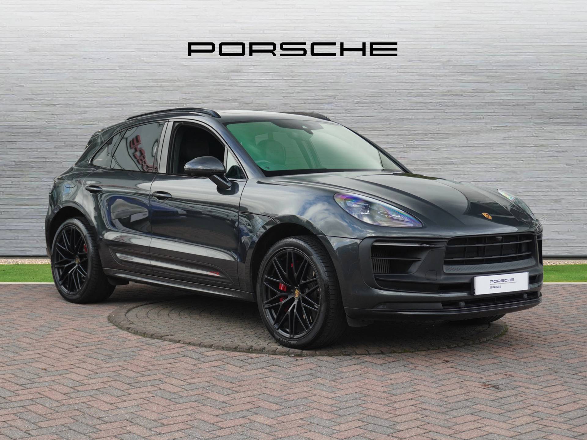 Macan GTS, photo 1 of 49