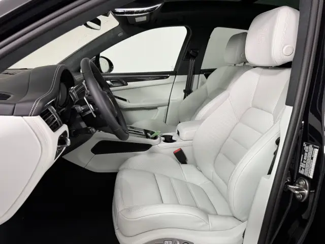 2026 Porsche Macan S - Photo 38