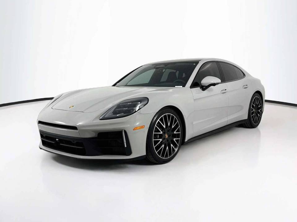 2026 Porsche Panamera Base