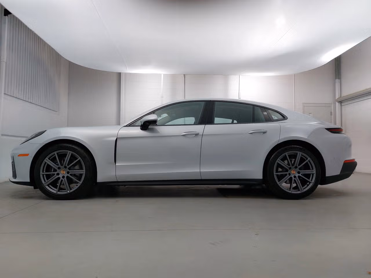 2026 Porsche Panamera Base - Photo 12