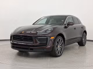 2026 Porsche Macan -'s photo