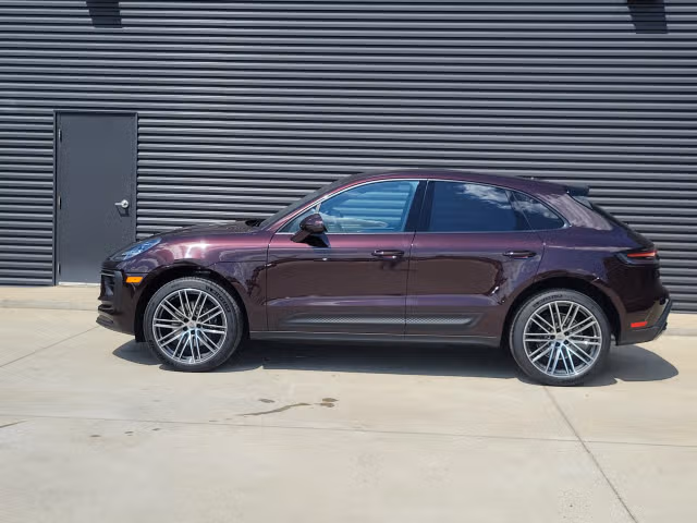 2026 Porsche Macan Base - Photo 10