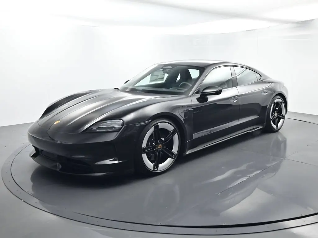 2026 Porsche Taycan Base - Photo 8