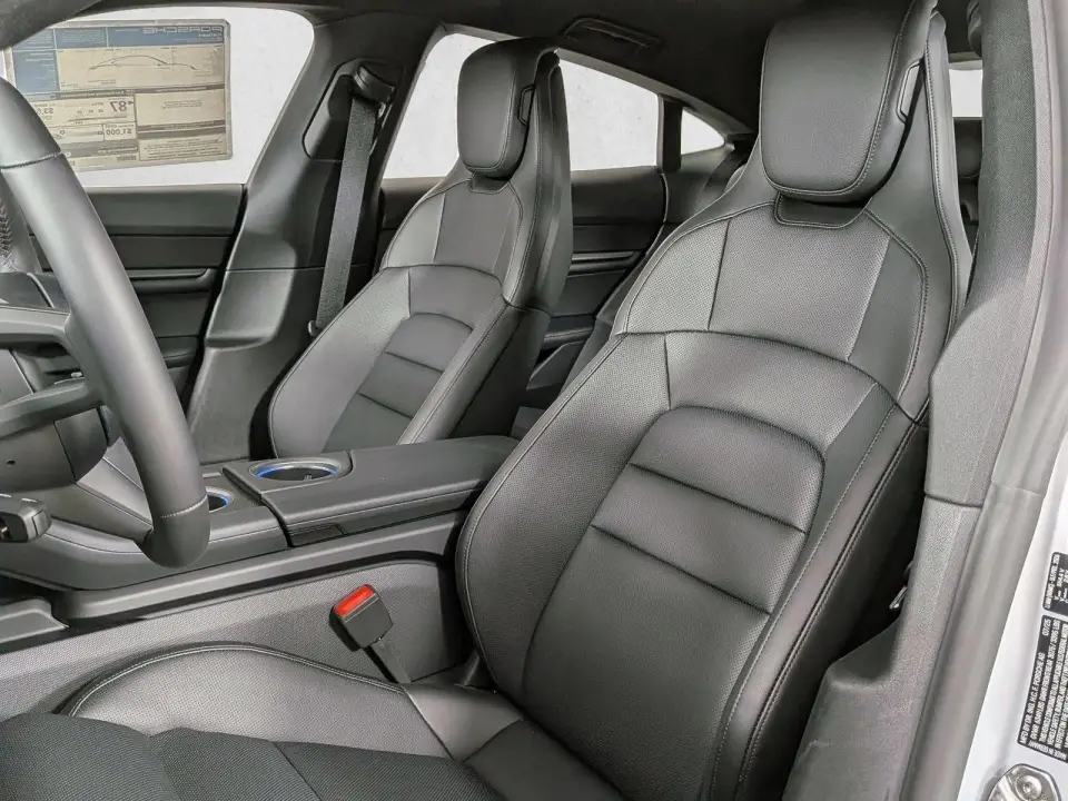 2026 Porsche Taycan Base - Photo 39