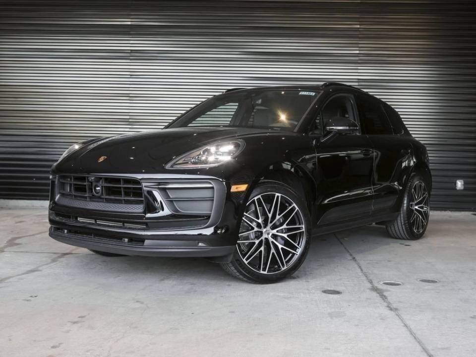 2026 Porsche Macan