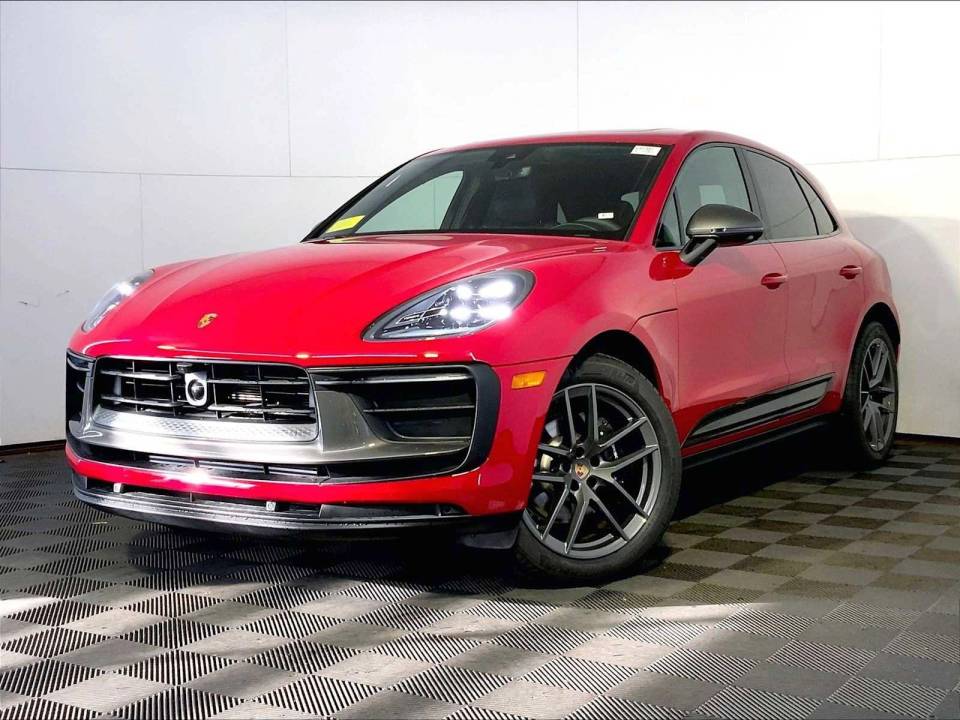 2025 Porsche Macan