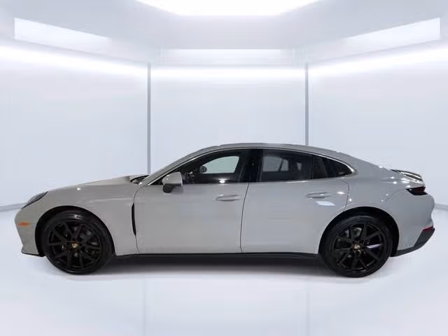 2026 Porsche Panamera Base - Photo 11