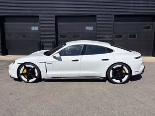 2026 Porsche Taycan Turbo S - Photo 9