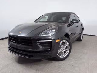 2026 Porsche Macan's photo