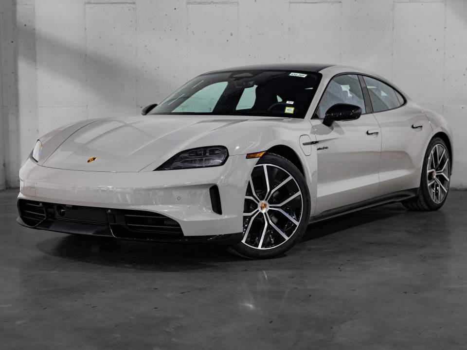 2026 Taycan 4 Black Edition listing photo