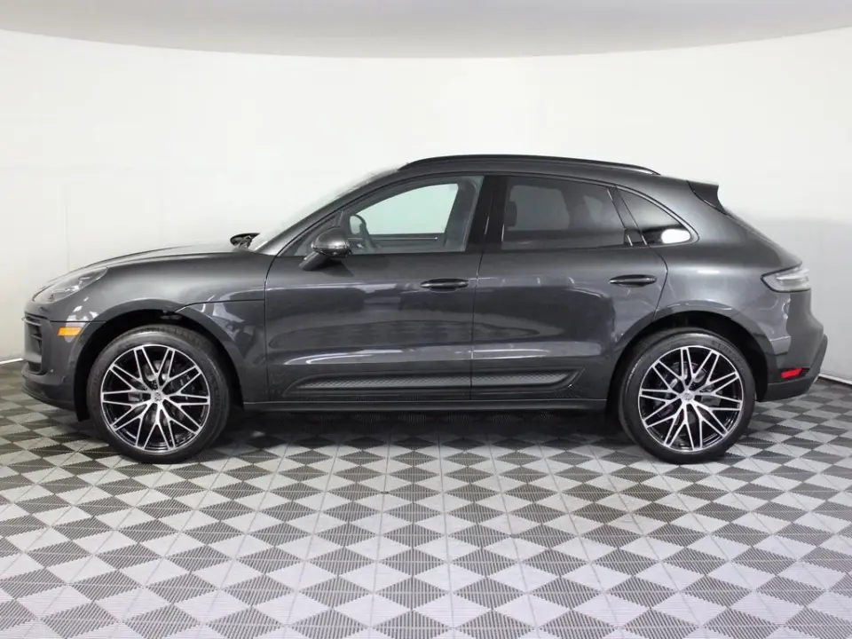 2026 Porsche Macan Base - Photo 15