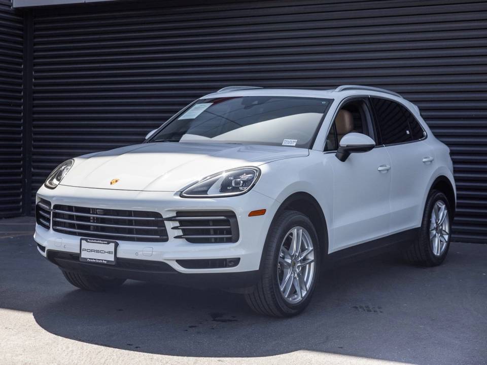 2023 Porsche Cayenne Base