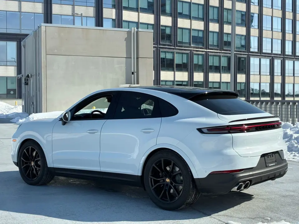 2026 Porsche Cayenne Coup S - Photo 23