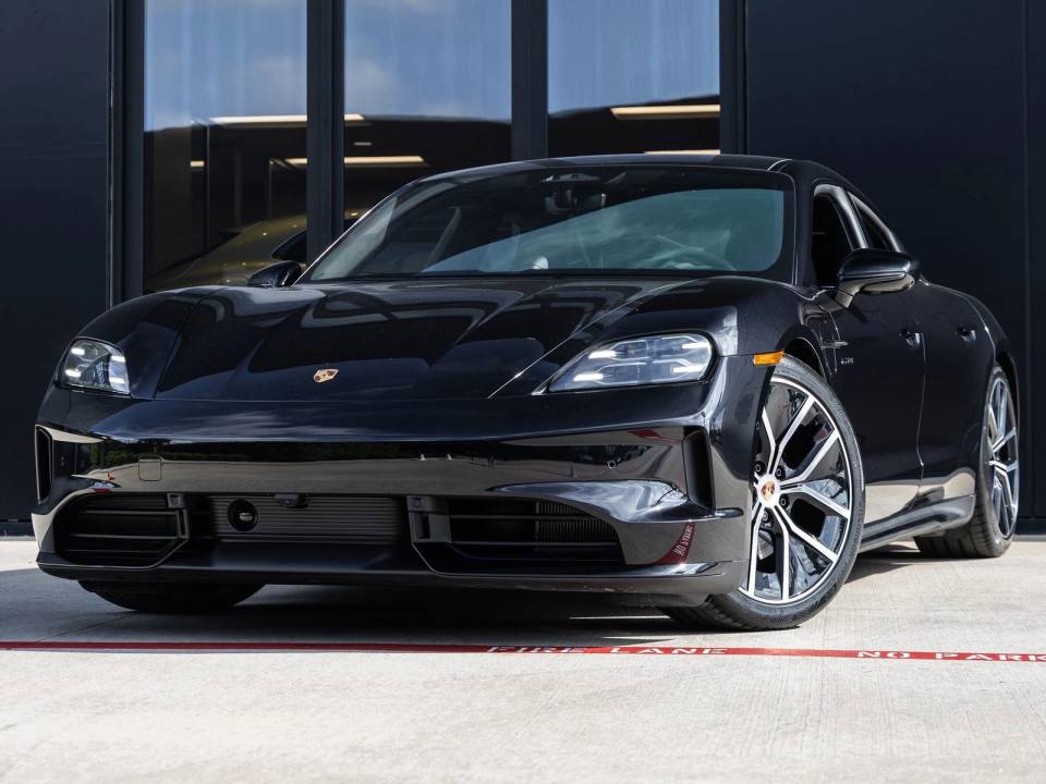 2026 Taycan 4 Black Edition listing photo